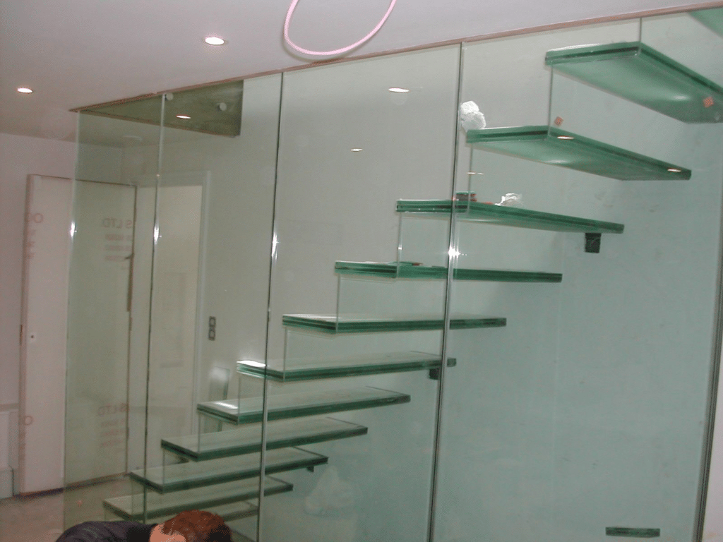 10mm toughened glass