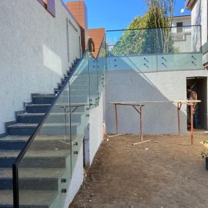Toughened Glass Staircase and Railings